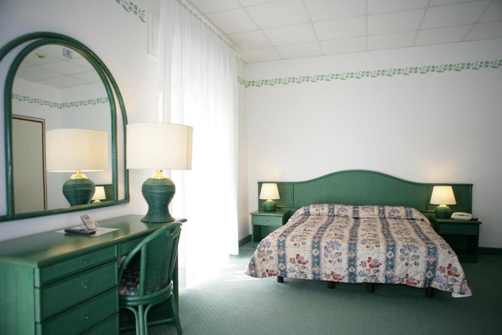 Hotel Diana Grado Pokój zdjęcie