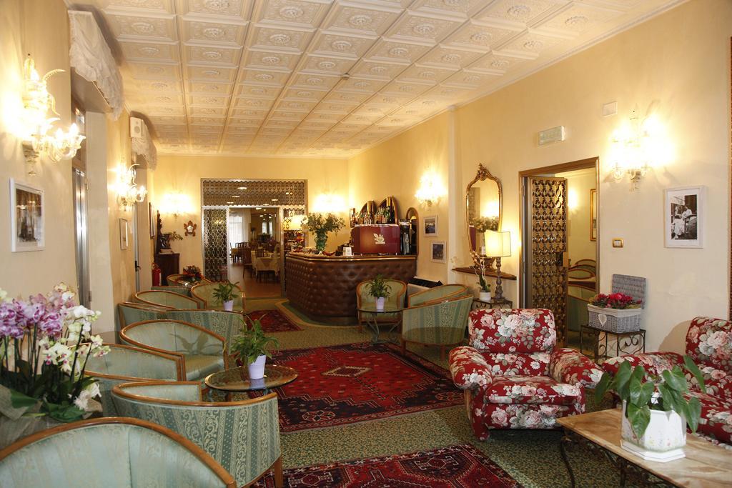 Hotel Diana Grado Zewnętrze zdjęcie